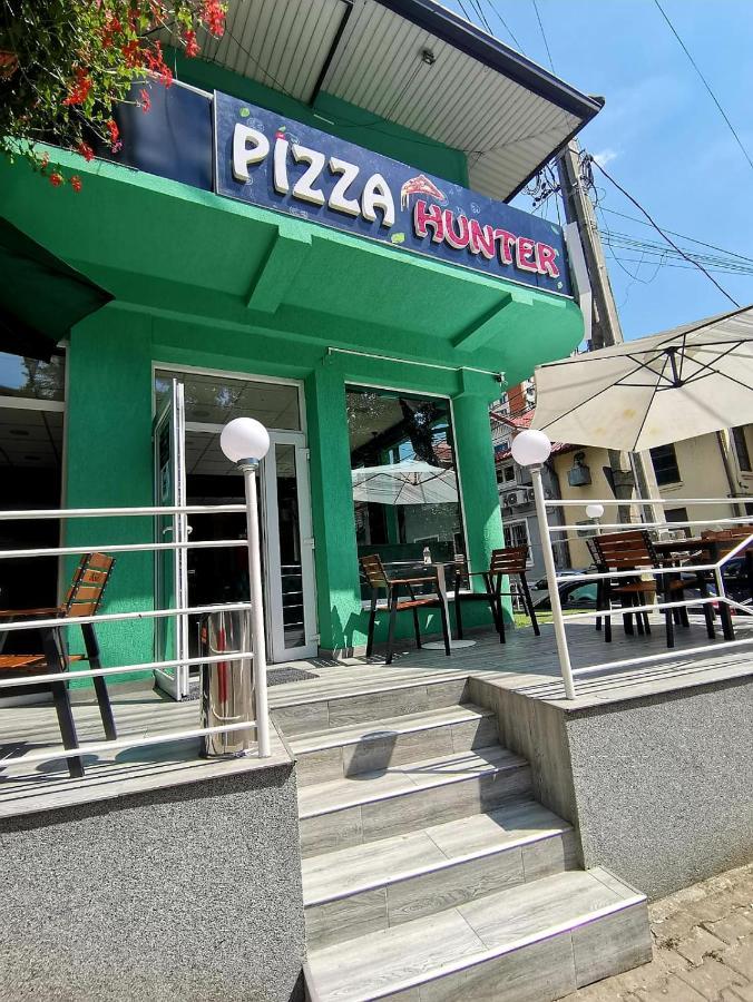 Târgu Jiu Art Boutique Central מראה חיצוני תמונה